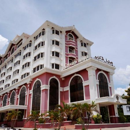 Parkview Hotel Kampong Jerudong Exterior photo